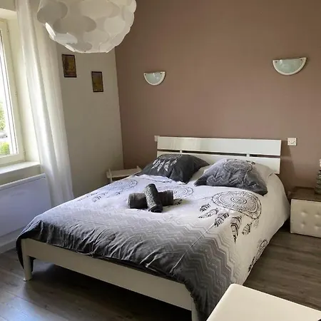 Voie Verte Apartment *