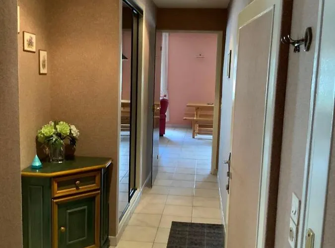 Voie Verte アパート コルニモン